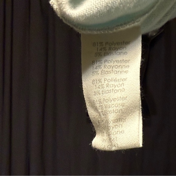 NWT PJ Salvage Pajama Top Size L Fleece V-Neck Long Sleeve Floral Peachy Cozy - Picture 6 of 9